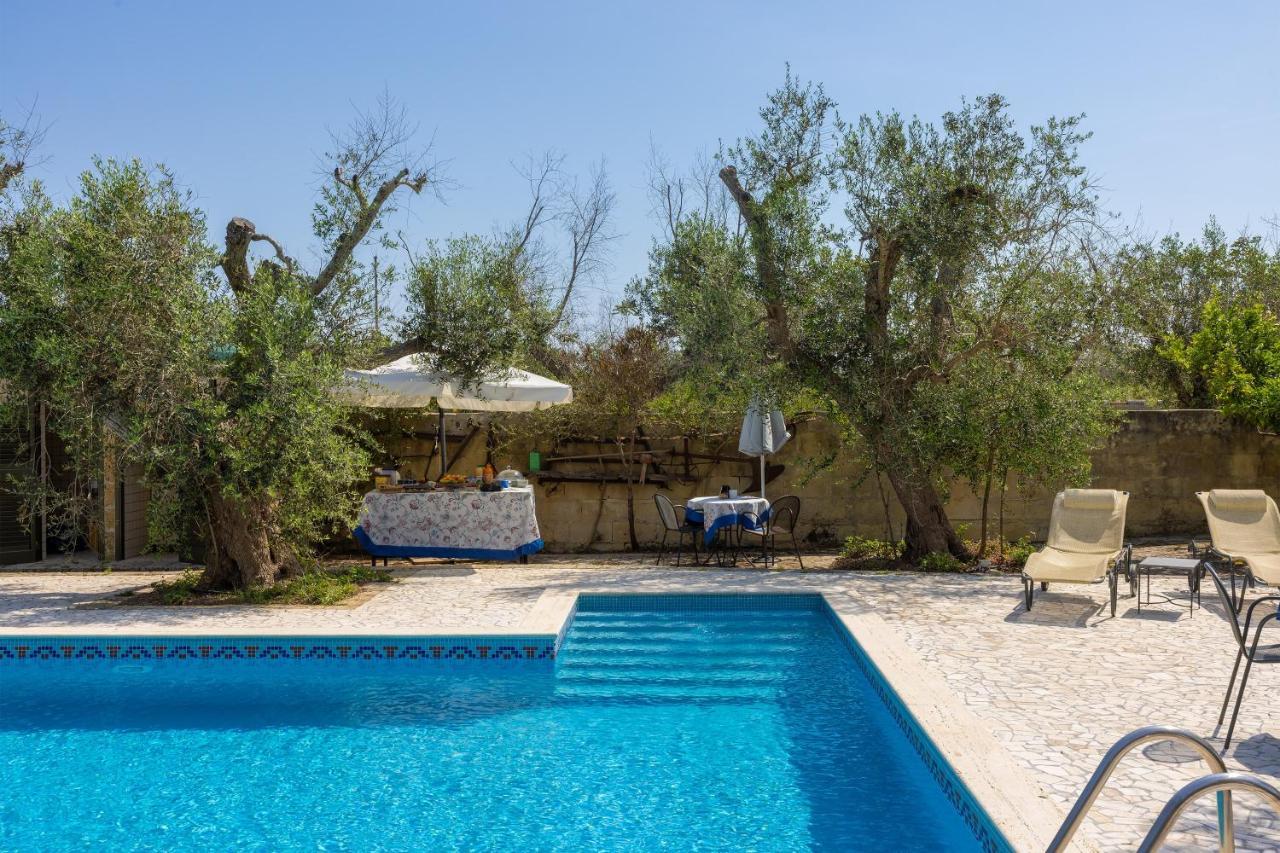 مبيت وإفطار أودجانو لا كييزا Casa Ulmi Con Piscina المظهر الخارجي الصورة
